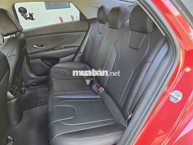 ⭐️ Hyundai Elantra 2022 1.6 AT một chủ  - 50000 km