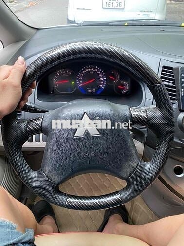 Mitsubishi Grandis 2006 2.4 AT - 1568 km