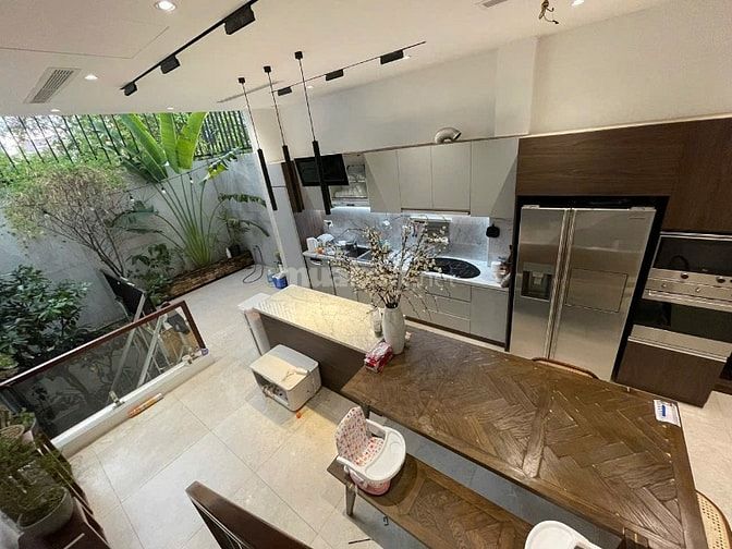 Bán nhà phố , mặt đường 12m , KDC Thế Kỉ , p Bình Trưng Tây ( Q. 2 cũ)