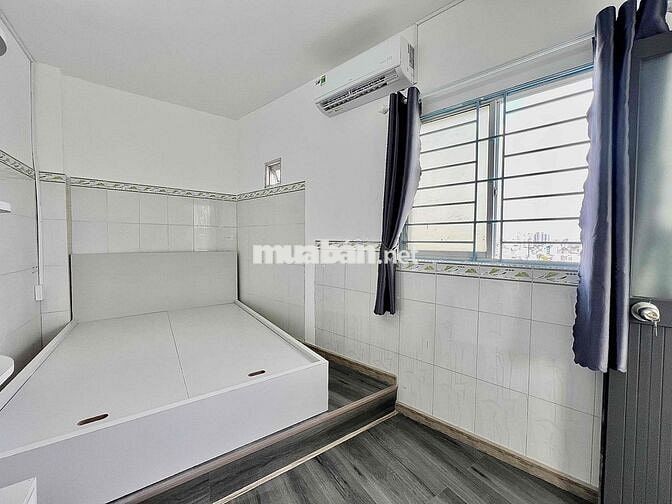 🔔Cho Thuê 2PN Rộng 50m2 Ban Công Full Nội Thất Có Thang Máy