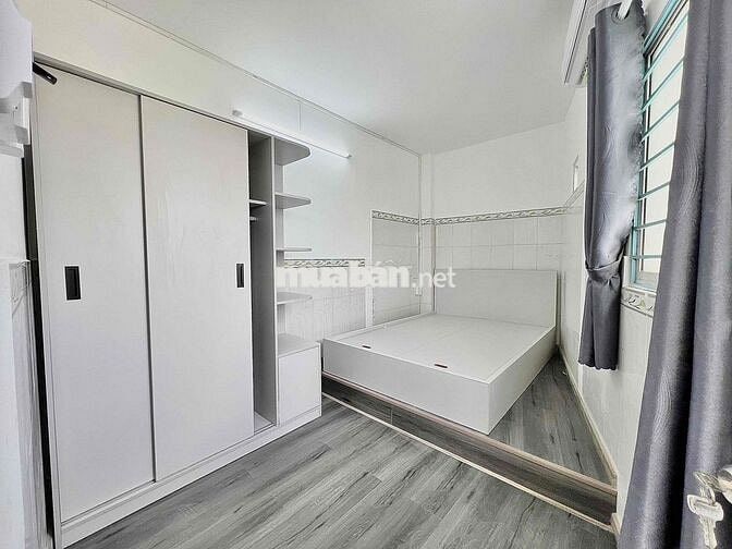 🔔Cho Thuê 2PN Rộng 50m2 Ban Công Full Nội Thất Có Thang Máy