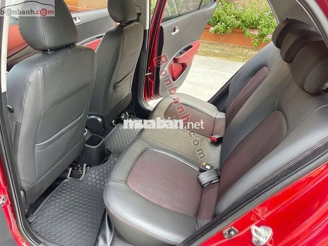 Hyundai i10 1.2 AT - 388 Triệu
