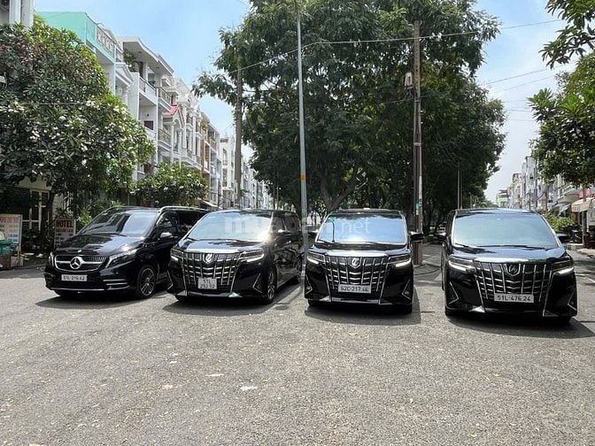 Phi Dung chuyên cho thuê xe  Limousine cao cấp đời mới 