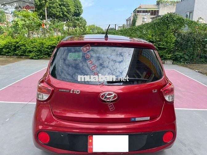 Hyundai i10 1.2 AT - 388 Triệu