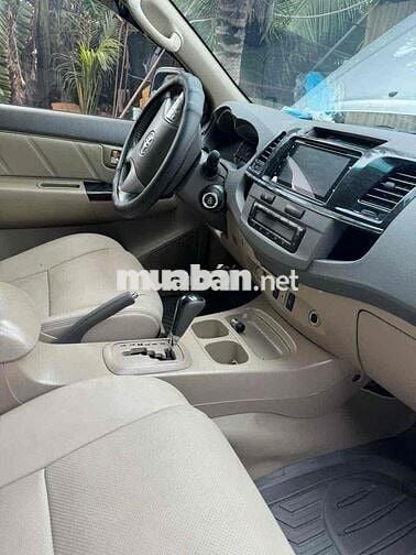 Toyota Fortuner 2012 2.7V 4x2 AT - 110000 km