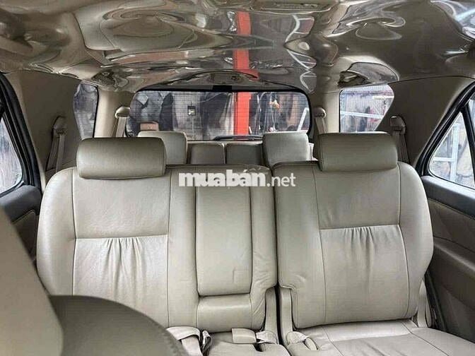 Toyota Fortuner 2012 2.7V 4x2 AT - 110000 km