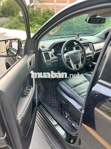 Ford Everest 2019 AT. xe gia đình 1 chủ. zin. đẹp
