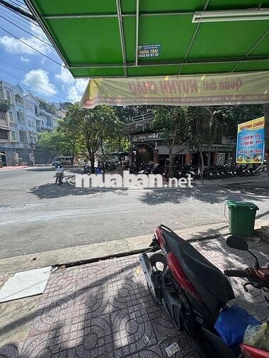 nguyên căn mặt tiền đối diện công viên cao lỗ Q8