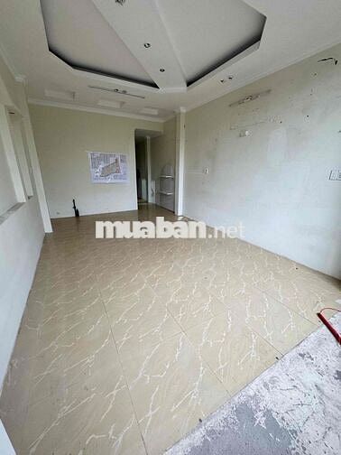 nguyên căn mặt tiền đối diện công viên cao lỗ Q8