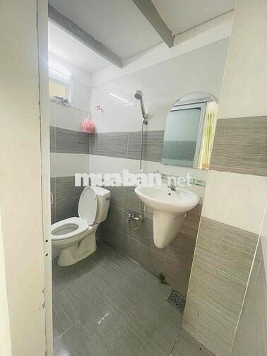 ✅*** Trống Sẵn 1 phòng BAN CÔNG rộng.  Đường số 43, P Tân Quy, Q7