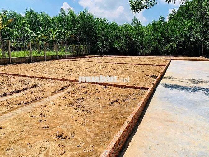 Bán lô đất ngang 10m , gần khu 7 Khu Thương mại tự do giá chỉ