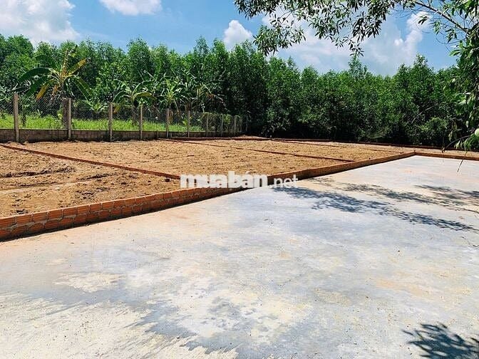 Bán lô đất ngang 10m , gần khu 7 Khu Thương mại tự do giá chỉ