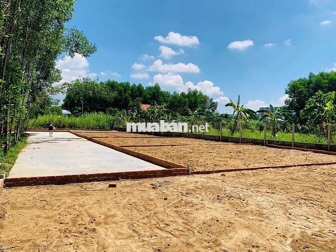 Bán lô đất ngang 10m , gần khu 7 Khu Thương mại tự do giá chỉ