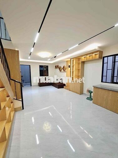 Nhà bán ngay Bờ Bao Tân Thắng -DT4,5x11- đúc 2 tầng - chỉ 2,1 tỷ