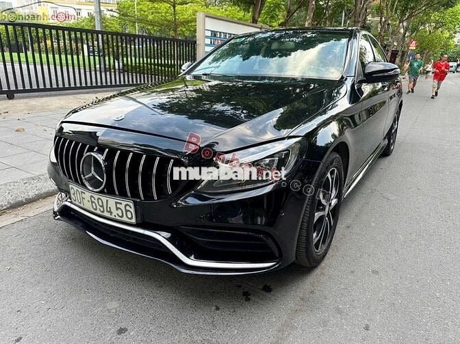 MERCEDES BENZ C200 2015 MÀU ĐEN