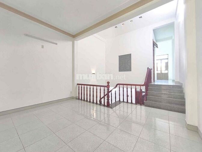Bán nhà mới tút Hoà xuân kiên cố
