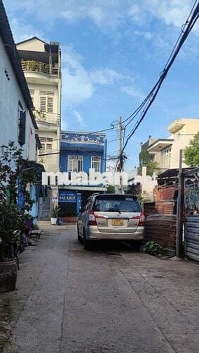 Bán đất 3mặt tiền,  30x40M gần Phan Văn Hớn, Quận 12