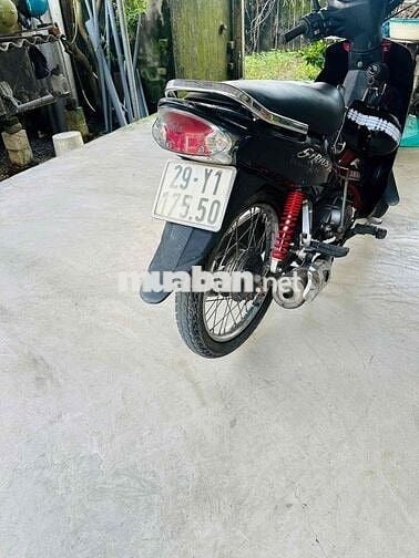 Sirius cần bán dk 2014 xe đỏ đen biển Hn 29