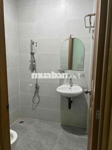 Phòng Cho Thuê Quận Tân Bình (nhà mặt tiền, mới 100%)