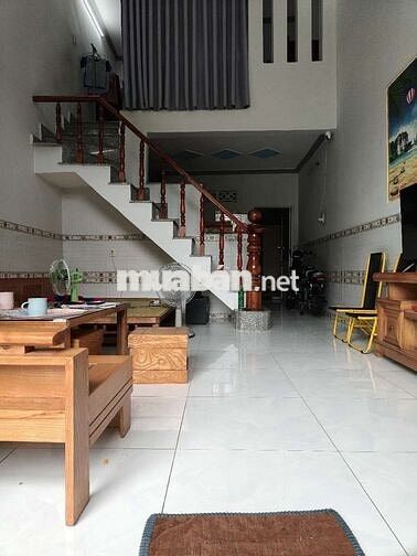 Nhà chính chủ gần chợ Tân Phước Khánh
