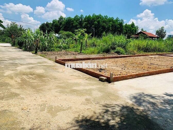 Bán lô đất ngang 10m , gần khu 7 Khu Thương mại tự do giá chỉ