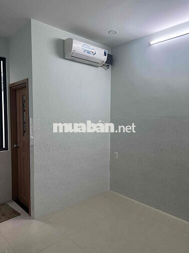 Phòng Cho Thuê Quận Tân Bình (nhà mặt tiền, mới 100%)
