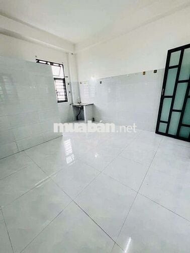 PHÒNG MỚI XÂY GẦN ĐẠI HỌC CÔNG NGHIỆP CÓ TỦ LẠNH MÁY LẠNH