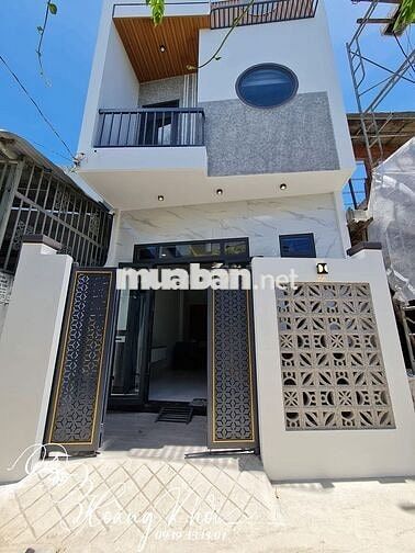 Độc quyền mua nhà tặng nội thất dọn vào ở ngay tại Bình Chánh