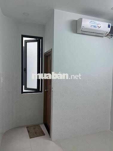 Phòng Cho Thuê Quận Tân Bình (nhà mặt tiền, mới 100%)
