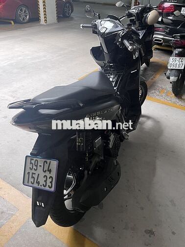 Xe ab 125 màu đen