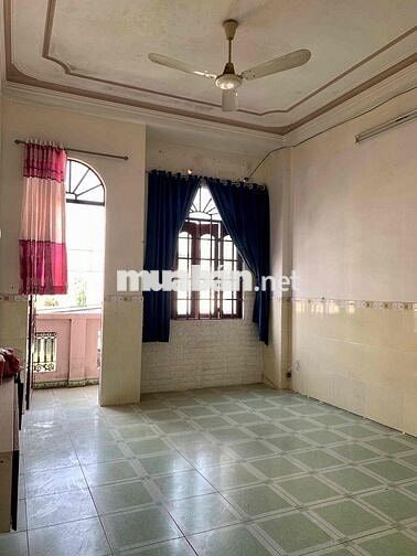 Mặt Tiền Tân Quý , Tân Phú 4x18 3 tấm 5p 4wc