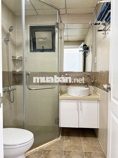 Trống sẵn căn hộ 2PN Monarchy, Full nội thất view sông Hàn, 80m²