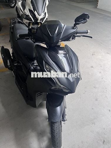 Xe ab 125 màu đen
