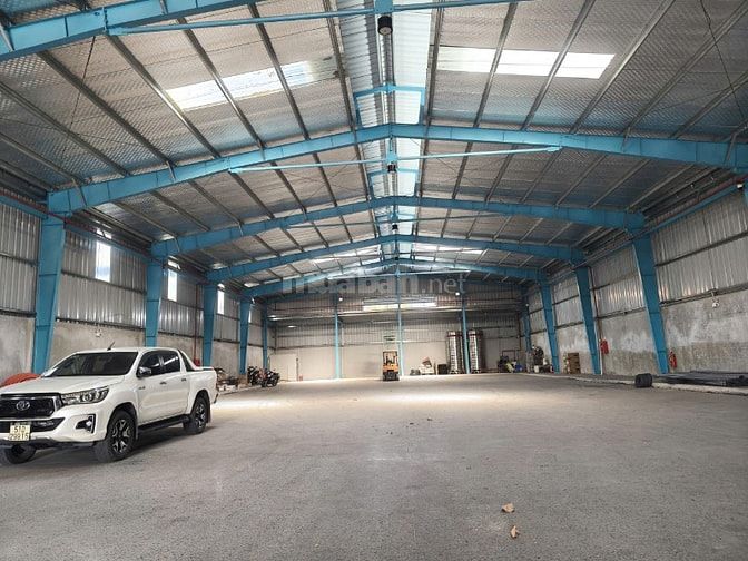 Cho thuê kho xưởng 1.400m² mặt tiền Quốc lộ 1A, Bình Tân, giá:115tr/TH