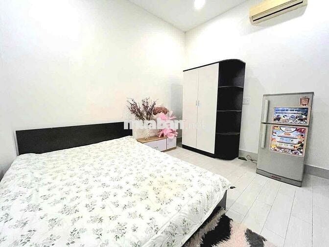 Cho Thuê Studio , Ngay Học Viện Hàng Không , Sân Bay , Full NT