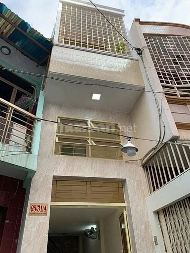 Cho thuê nhà hẻm 2.5m(BG) Đường số 4(C.xá Đô Thành) P.4, Q.3 giá 7.7tr