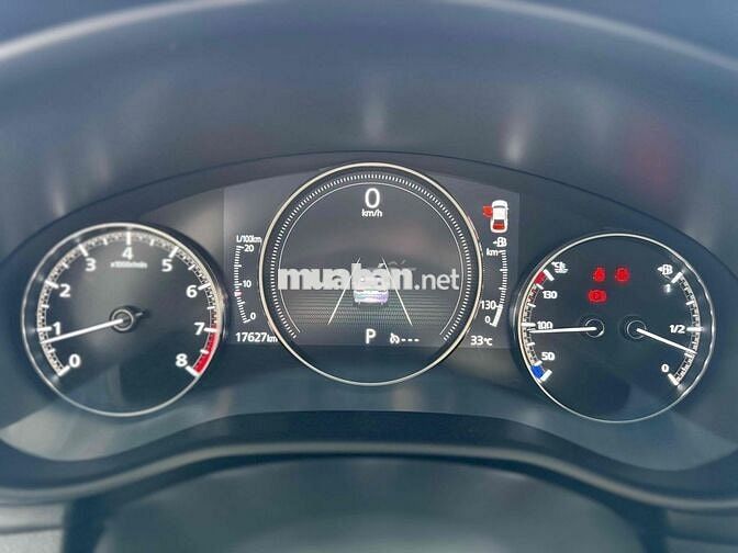 Mazda 3 Luxury 2023 Trắng Sedan - 17000 km