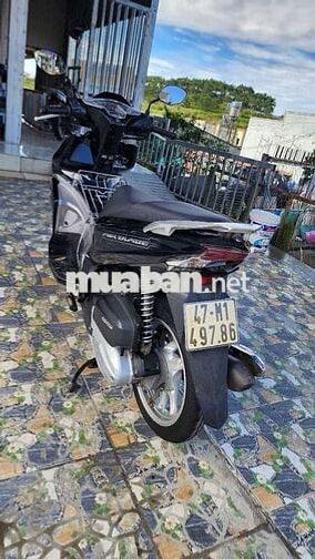 Honda Air Blade 2017 nguyên zin máy ngon xe đẹp.