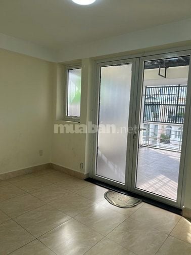 Cho thuê nhà mặt tiền Cao Đức Lân, Dt 4x20m nhà đẹp, giá 33 tr/tháng