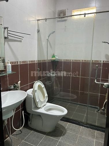 Cho thuê nhà mặt tiền Cao Đức Lân, Dt 4x20m nhà đẹp, giá 33 tr/tháng