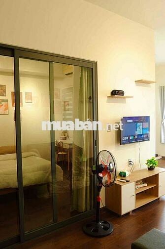 CHO THUÊ CĂN HỘ FULL NỘI THẤT MIỄN PHÍ QUẢN LÍ GIÁ 5.5tr