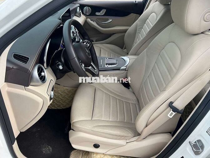 💙💙 Mercedes GLC r2020 300 4MATIC - 10999 km