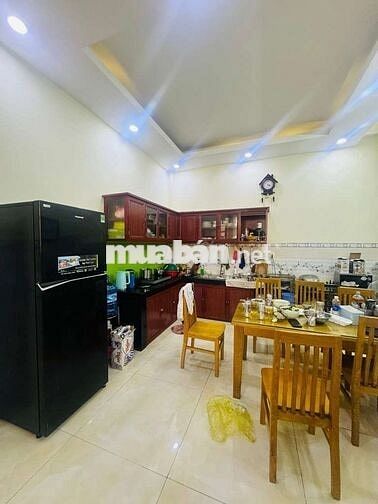 B.án gấp nhà 7 người đang ở, hẻm rộng thênh thang, 46m2,chỉ 5xty.