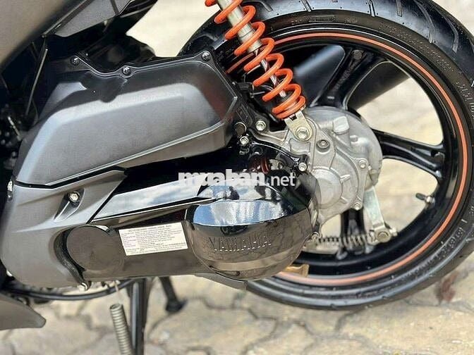 Xe zin máy zin khóa ga. Đúng chủ