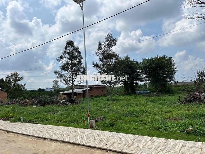 Đất đẹp giá rẻ gần Đà Lạt , chỉ với 430tr