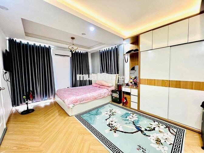 *HIẾM* MẶT TIỀN THÀNH THÁI Q10 - CN 50M2 - DT4x14M - 5 TẦNG chỉ 12,9Tỷ