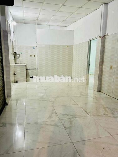 cho thuê nhà mặt tiền hẻm, có thể kinh doanh tóc, nail..
