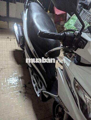 Nhà cần bán Suzuki Hayate fi 125 dời 2013.