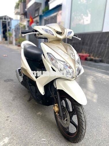 THANH LÝ YAMAHA LUVIAS FI