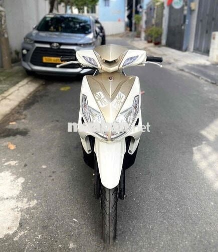 THANH LÝ YAMAHA LUVIAS FI